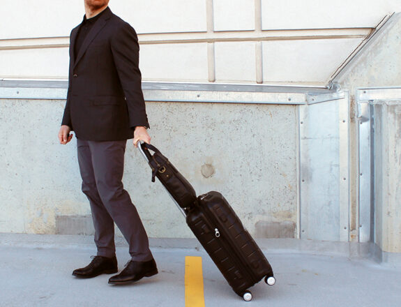 What to pack when traveling light and in style (for Men)